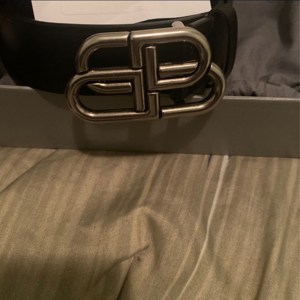 Balenciaga Men’s Logo belt